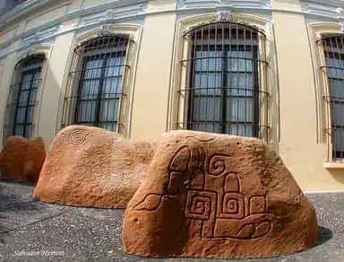 Compra tus Boletos de autobús en ETN Turistar Lujo y visita el Museo Arqueológico de Mazatlán