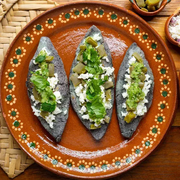 Tlacoyos