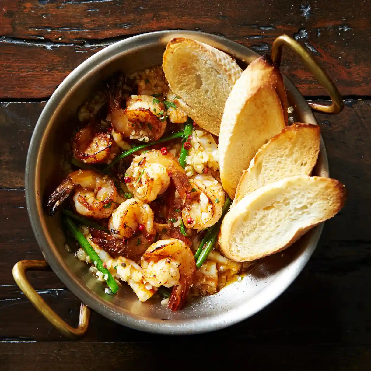 Camarones al Mojo de Ajo