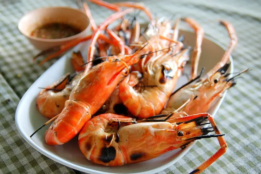 Acamayas al mojo de ajo